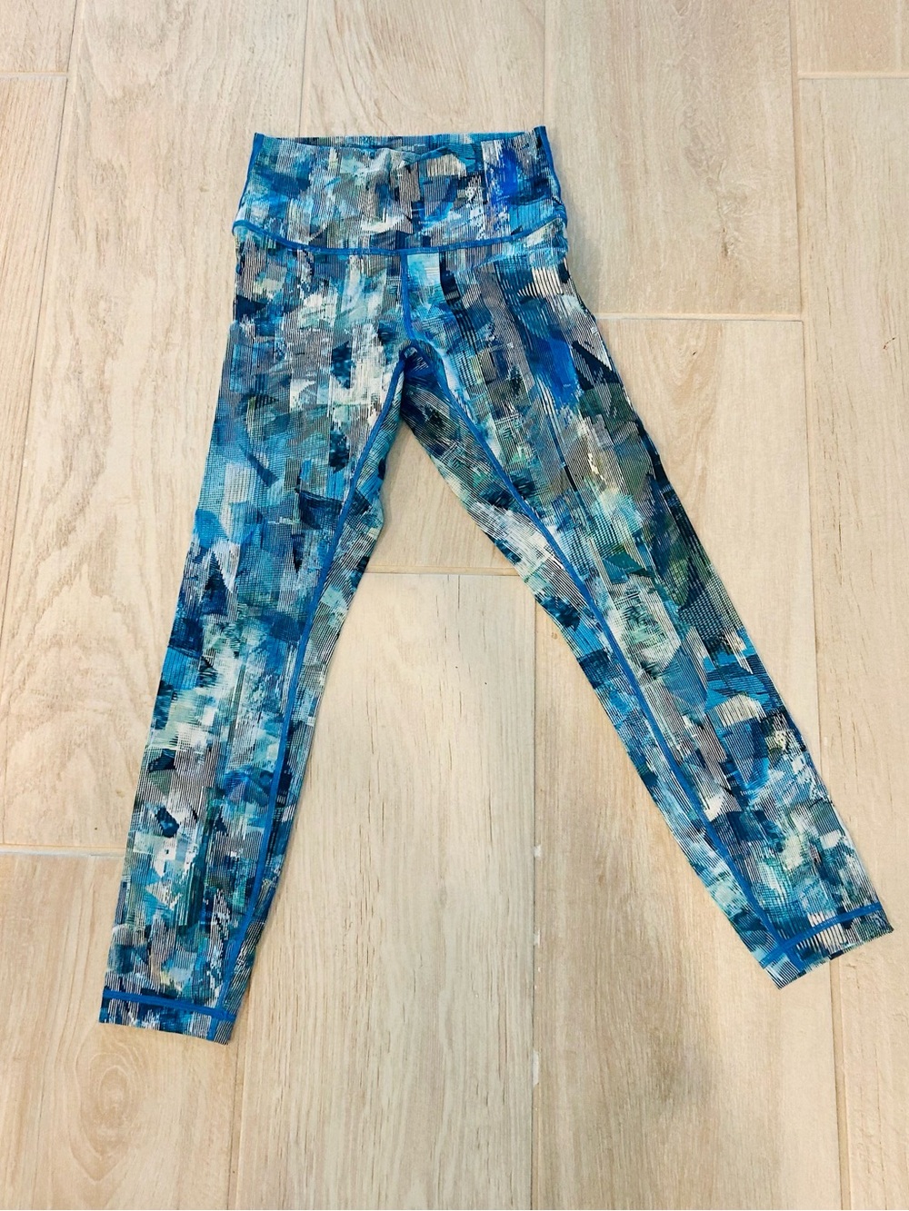 lululemon athletica Blue Multi-Print Girls' Leggings